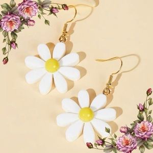 Daisy Pendant Earrings